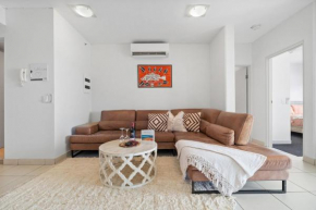 Luxury CBD Living- 2 Bedroom 2 Bathroom Apartment